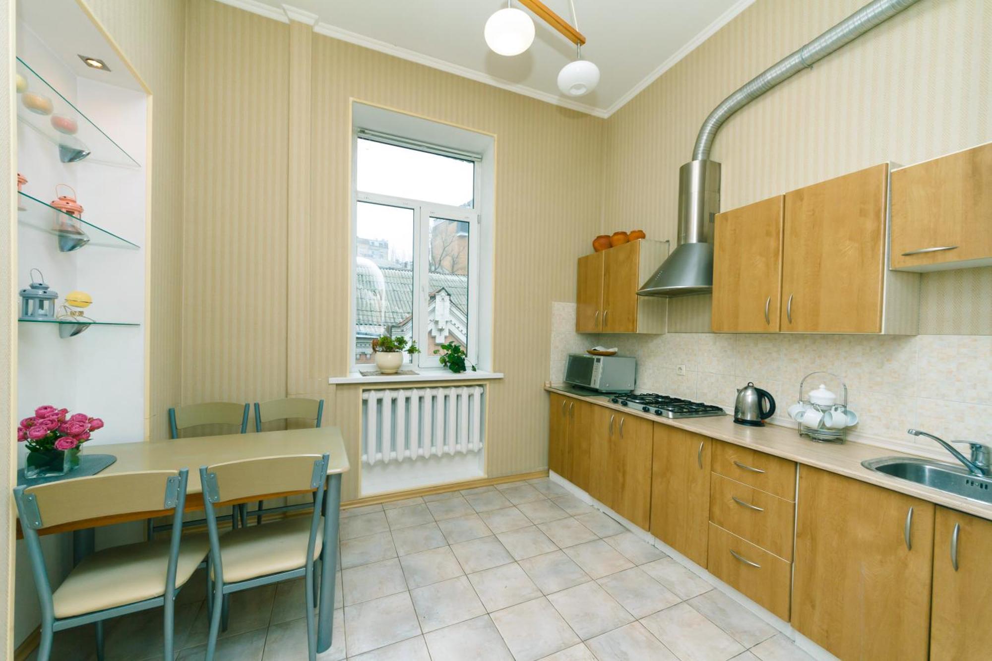 Apartment Baseina Khreschatyk キエフ エクステリア 写真