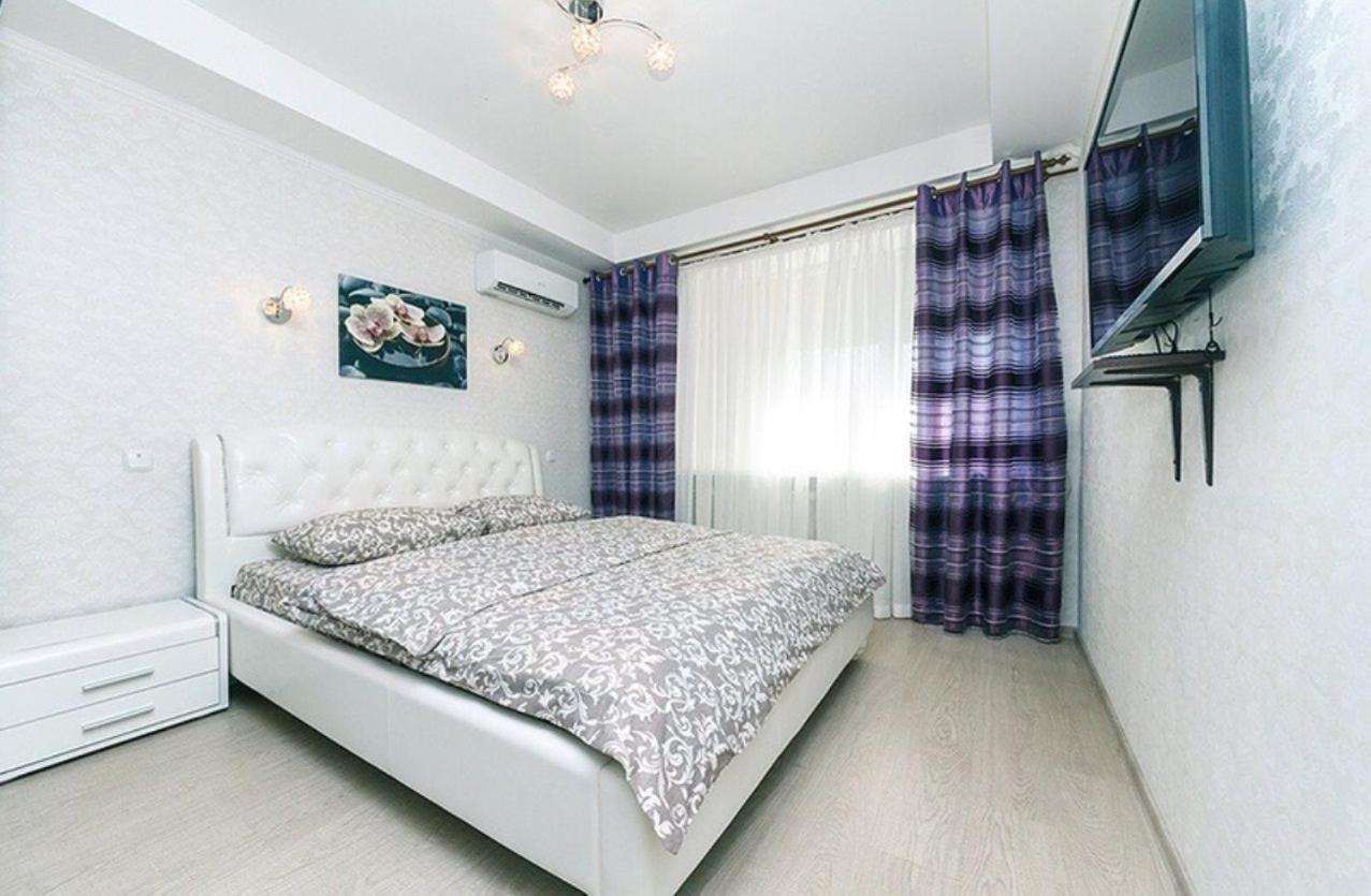 Apartment Baseina Khreschatyk キエフ エクステリア 写真